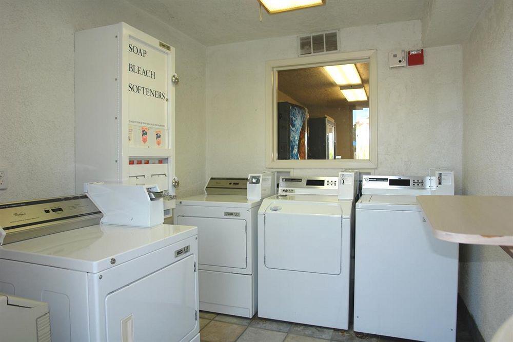 Motel 6-Redding, Ca - South Exterior foto